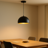 Lustre Pendente Esfera Preto com Interior Dourado 30cm